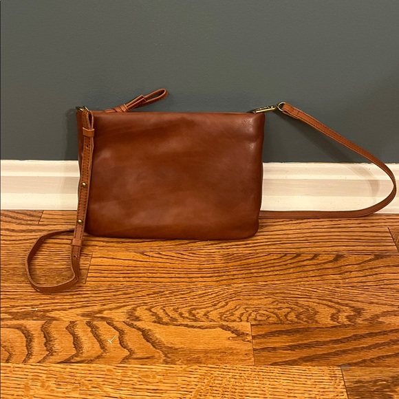 Madewell Puffer Crossbody - Picture 2 of 8